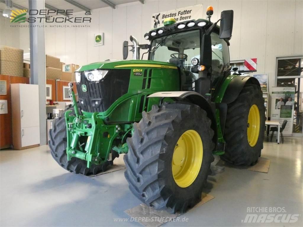 John Deere 6250R Trattori