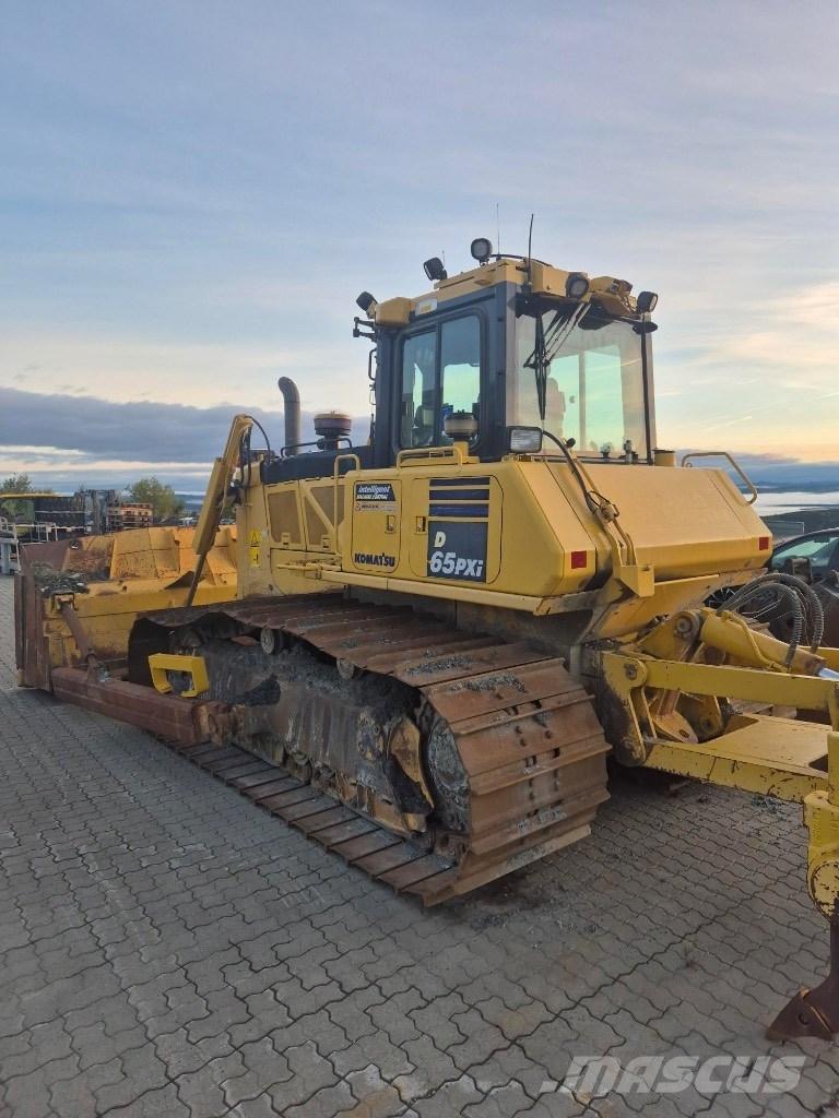 Komatsu D65 pxi Dozer cingolati