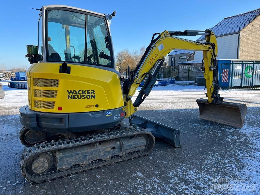 Wacker Neuson EZ 36 Miniescavatori