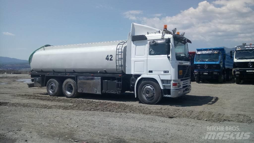Volvo F16 Cisterna