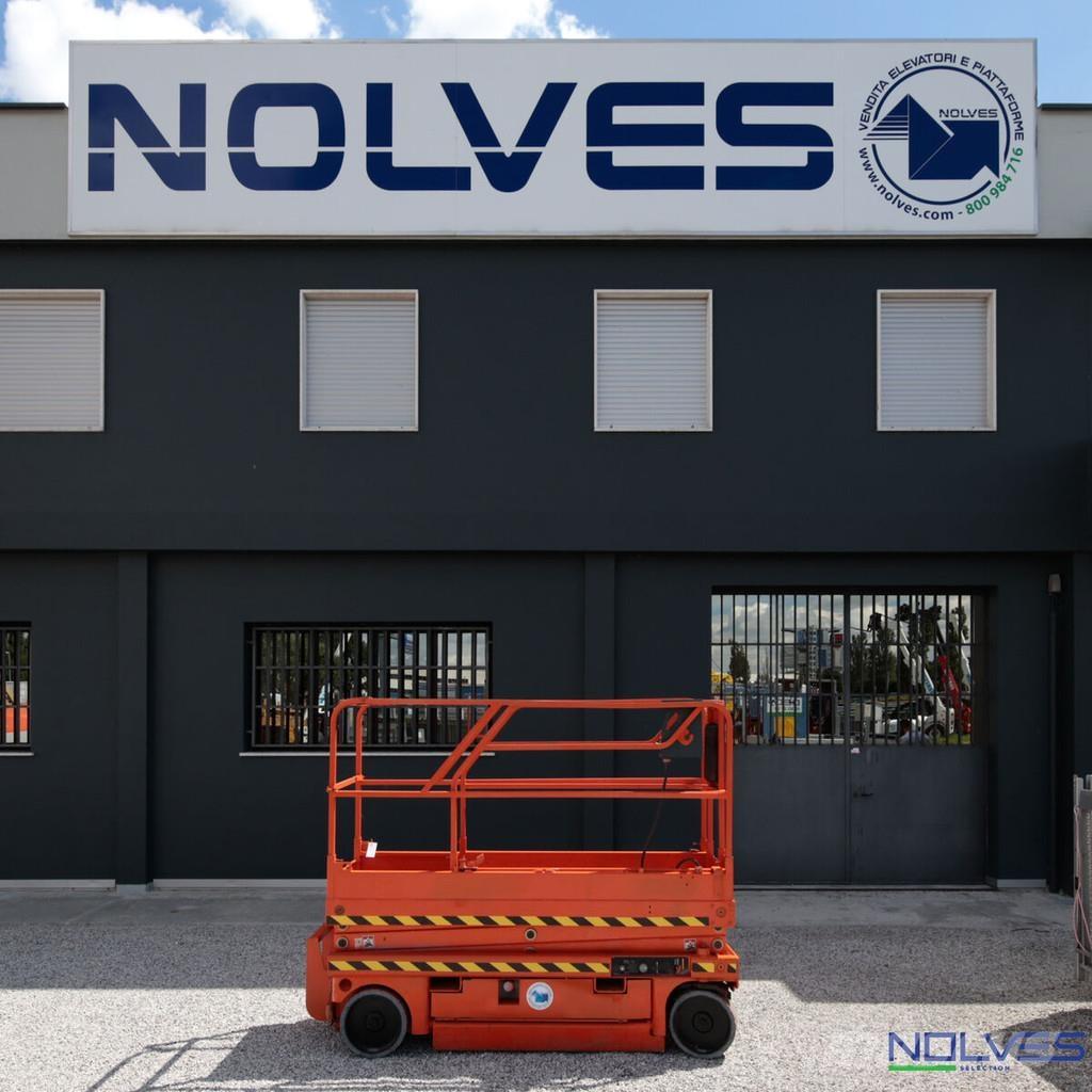 Haulotte COMPACT8 Piattaforme a pantografo