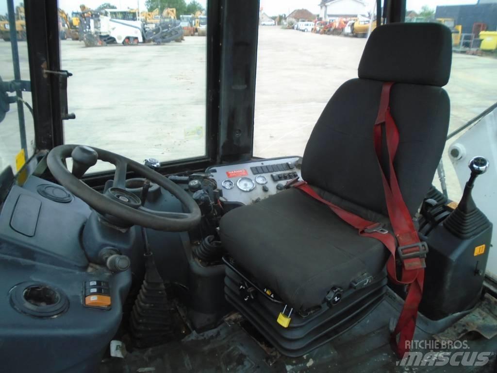 JCB 2 CX Terne
