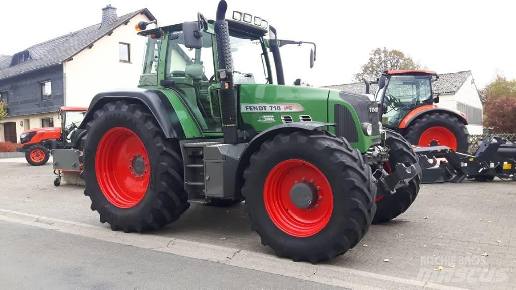 Fendt 718 Vario TMS Trattori