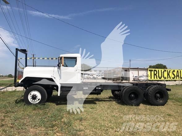 Diamond T M13 Autocabinati