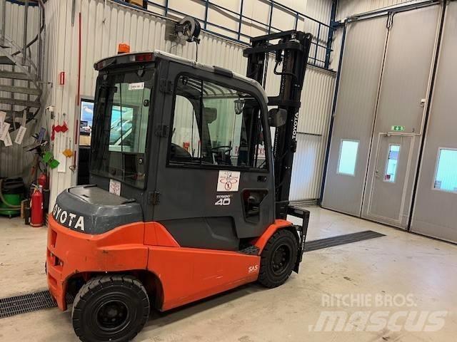 Toyota 8 FBMT 40 Carrelli elevatori elettrici