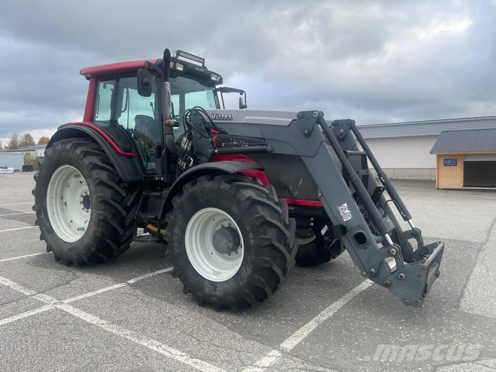 Valtra T 131 Trattori