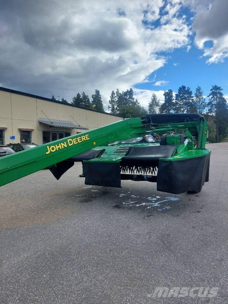 John Deere 735 Falciacondizionatrici