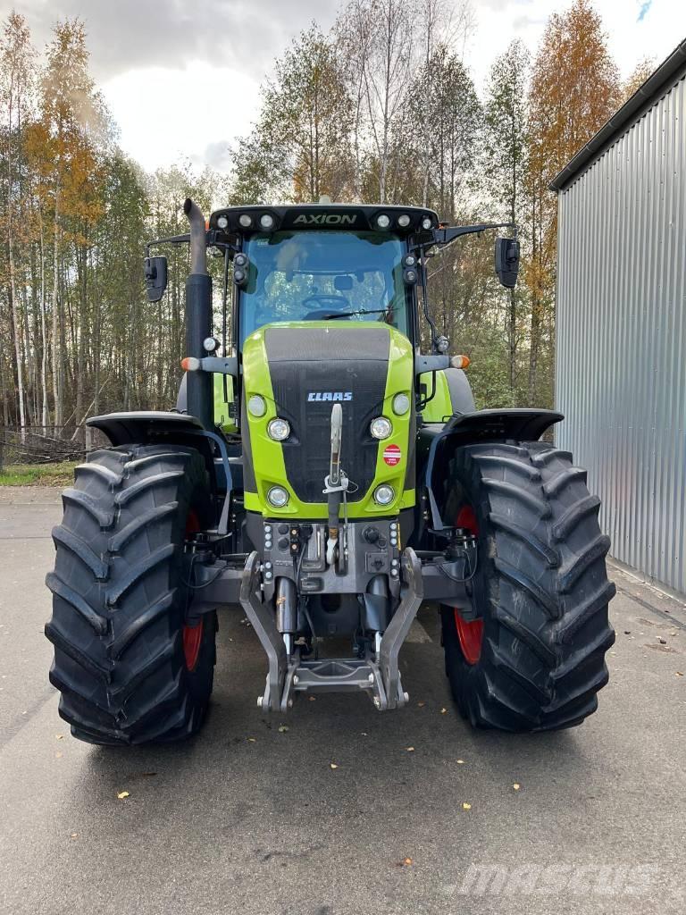 CLAAS Axion 950 Trattori