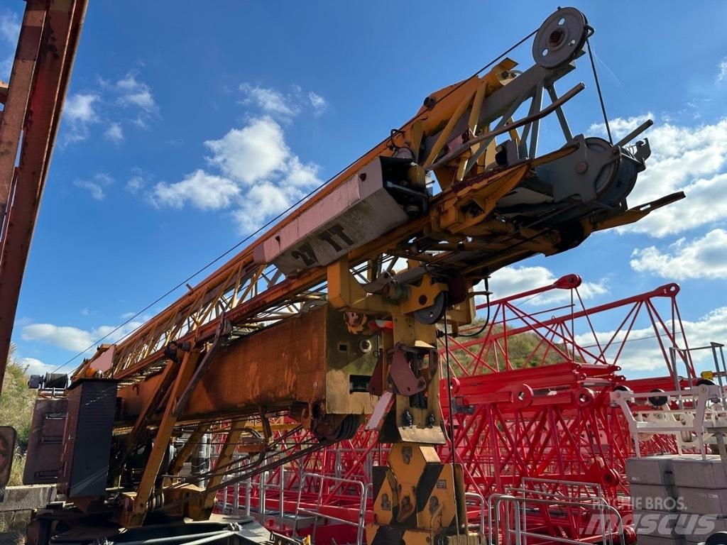 Liebherr 27 TT Gru automontanti