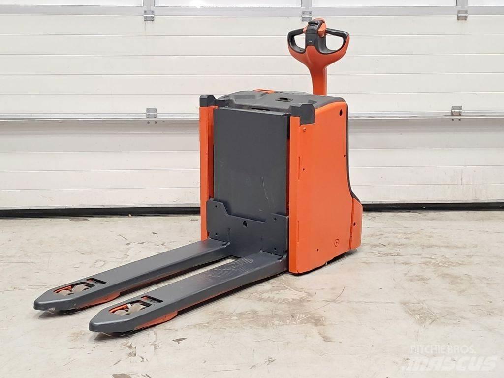 Linde T16L Transpallet elettrici a timone