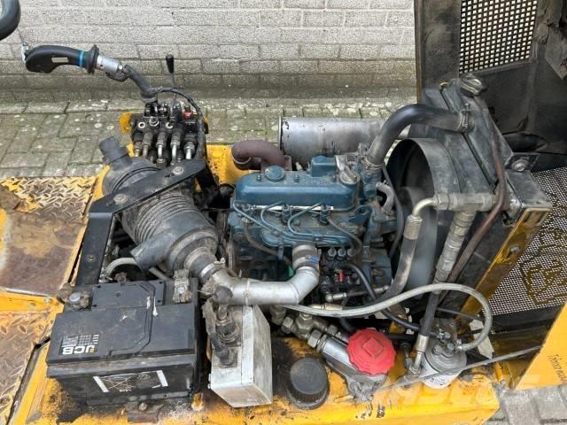 GiANT D 261 S Pale gommate