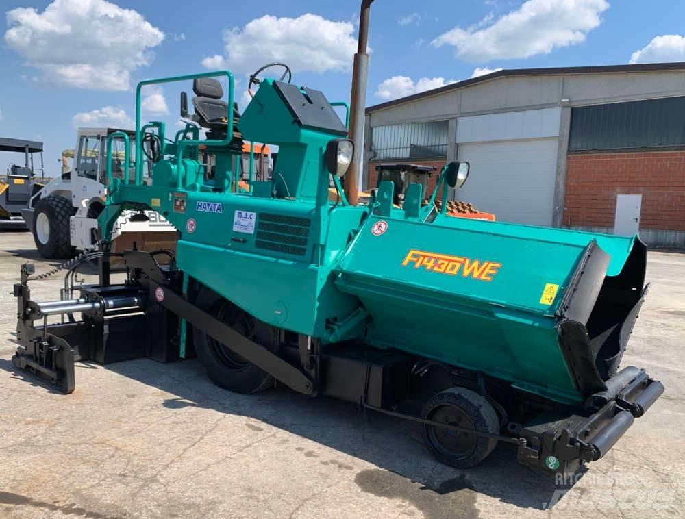 Hanta F 1430 WE Finitrici
