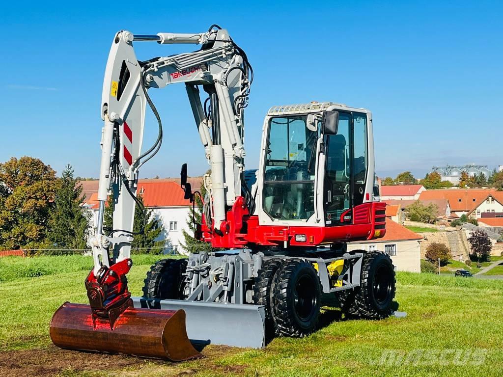 Takeuchi TB 295 W Escavatori gommati