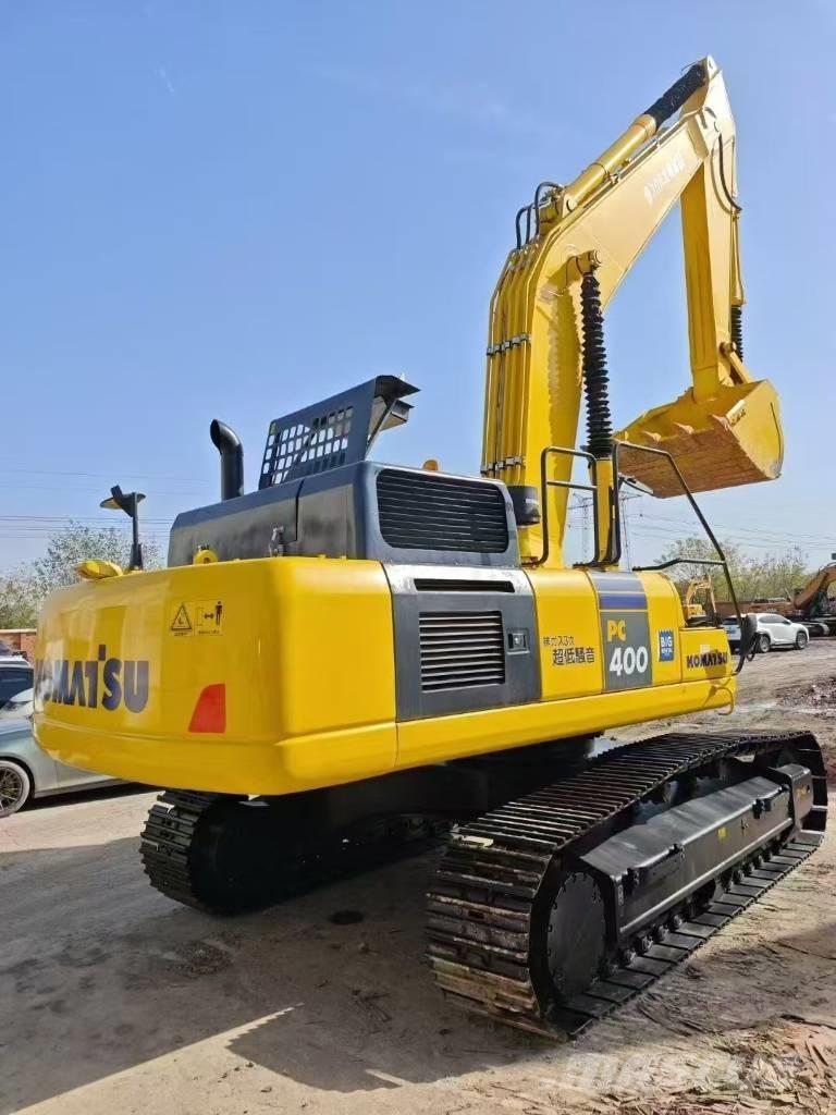 Komatsu 400-8 Escavatori cingolati