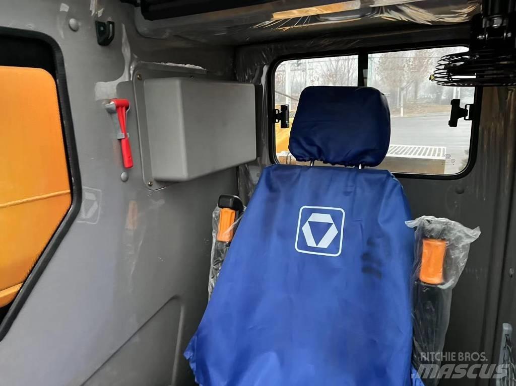 XCMG XCT 25 Gru per tutti i terreni