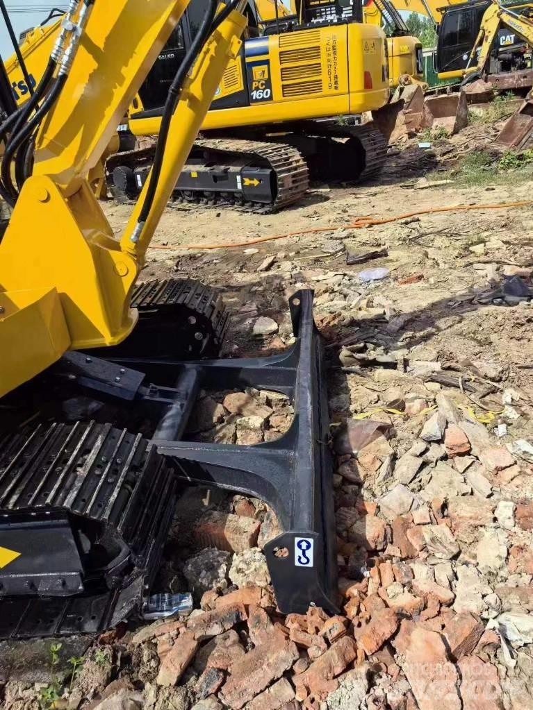Komatsu PC 56 Miniescavatori