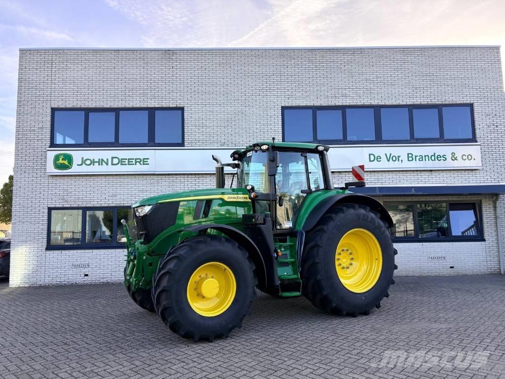 John Deere 6M200 Trattori