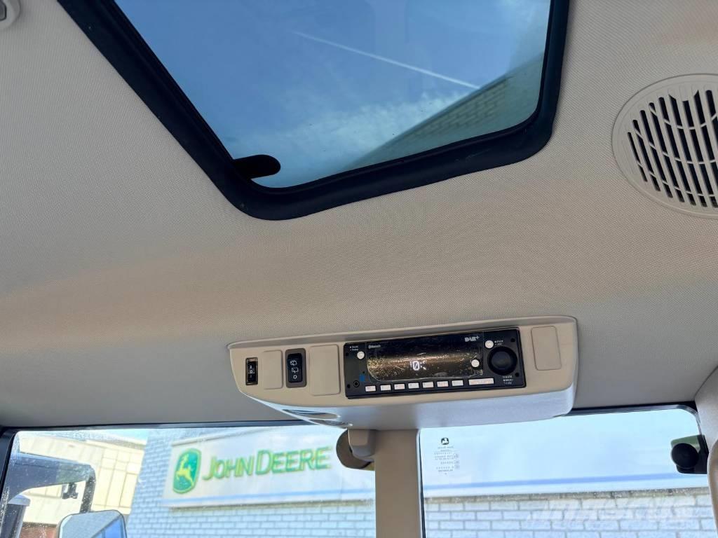 John Deere 6M200 Trattori