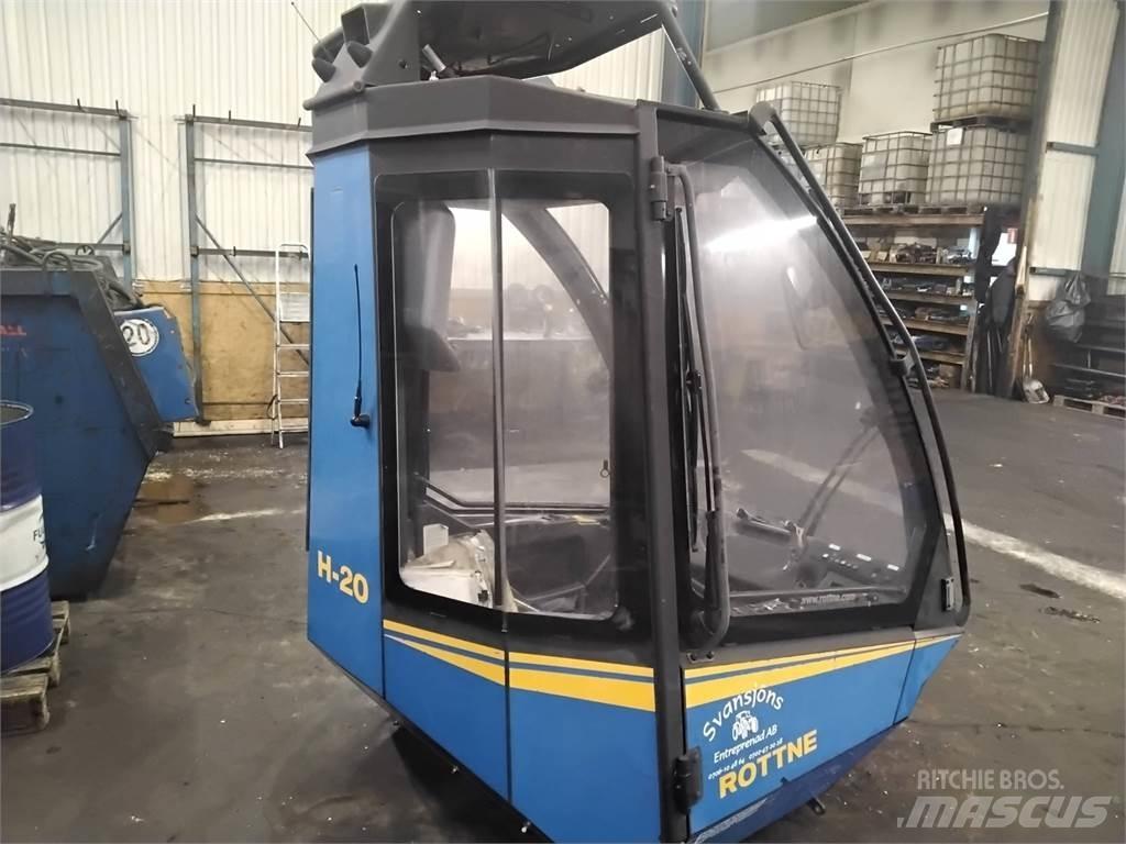 Rottne H20 Cabine e interni