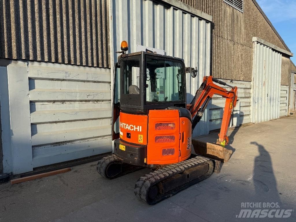 Hitachi ZX 26 Miniescavatori