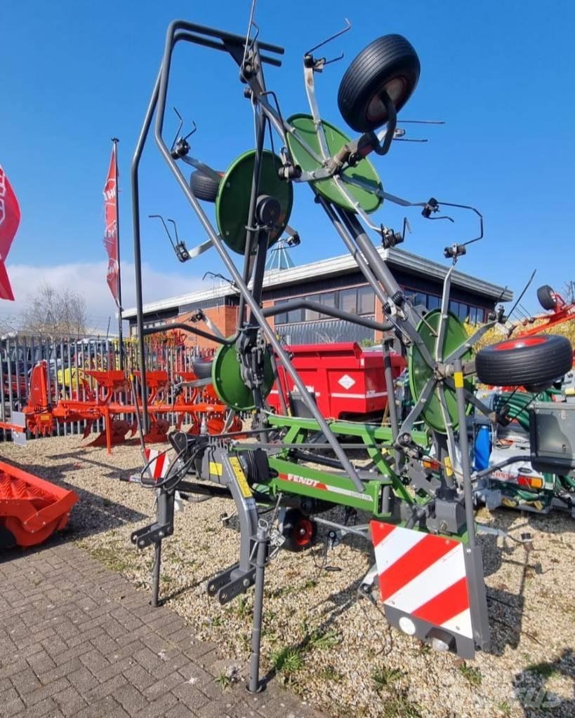 Fendt Lotus 770 Ranghinatori