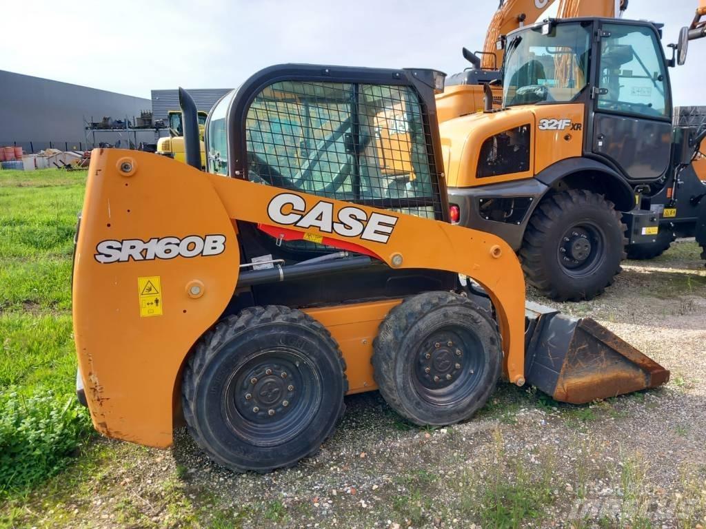 CASE SR 160 Mini Pale Gommate