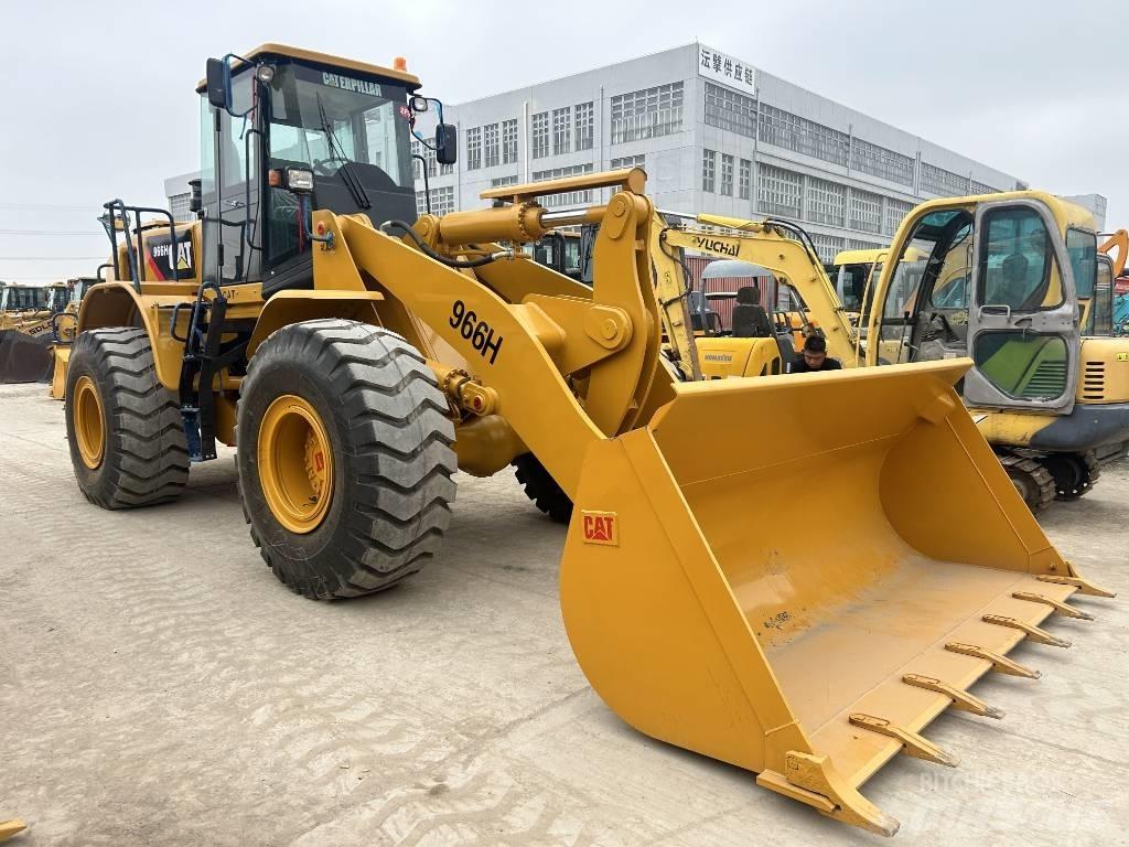 CAT 966 H Pale gommate