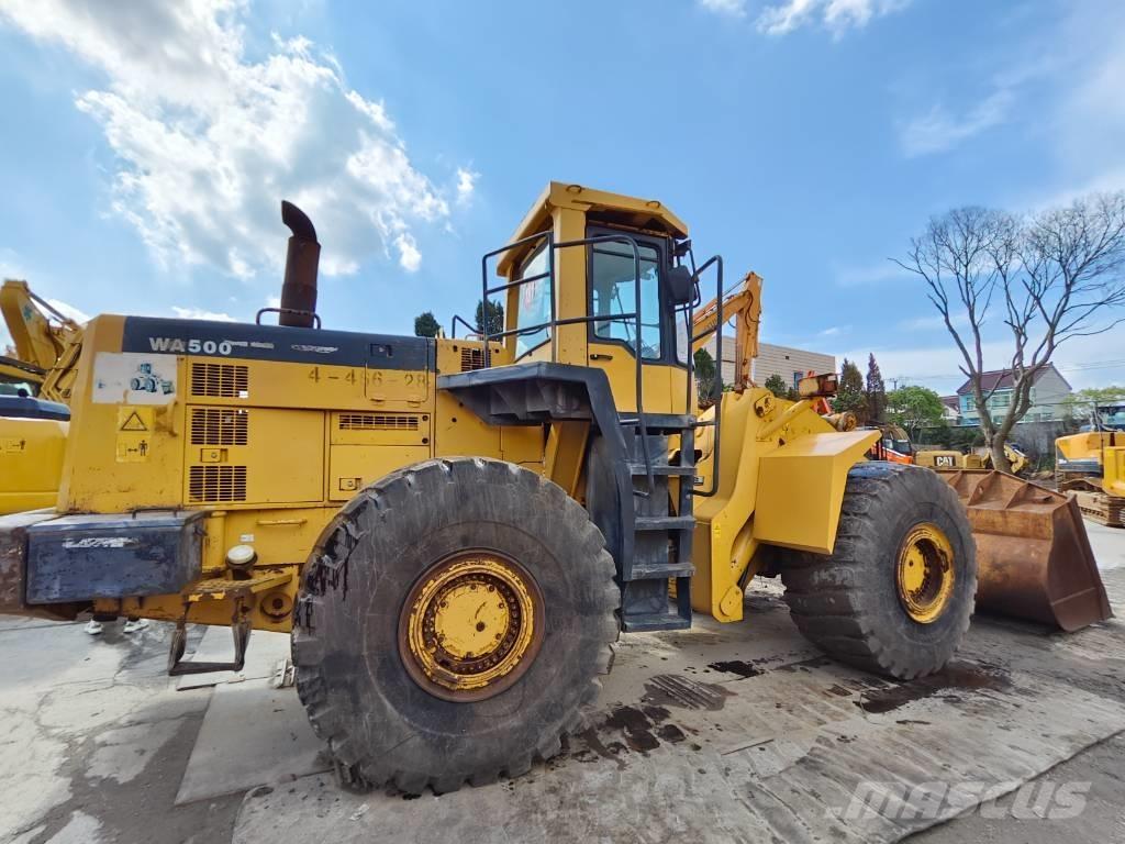 Komatsu WA 500 Pale gommate