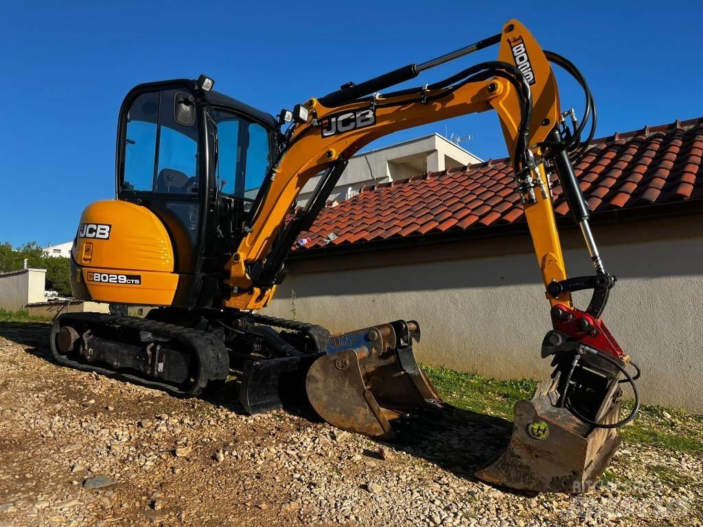 JCB 8029 CTS Miniescavatori