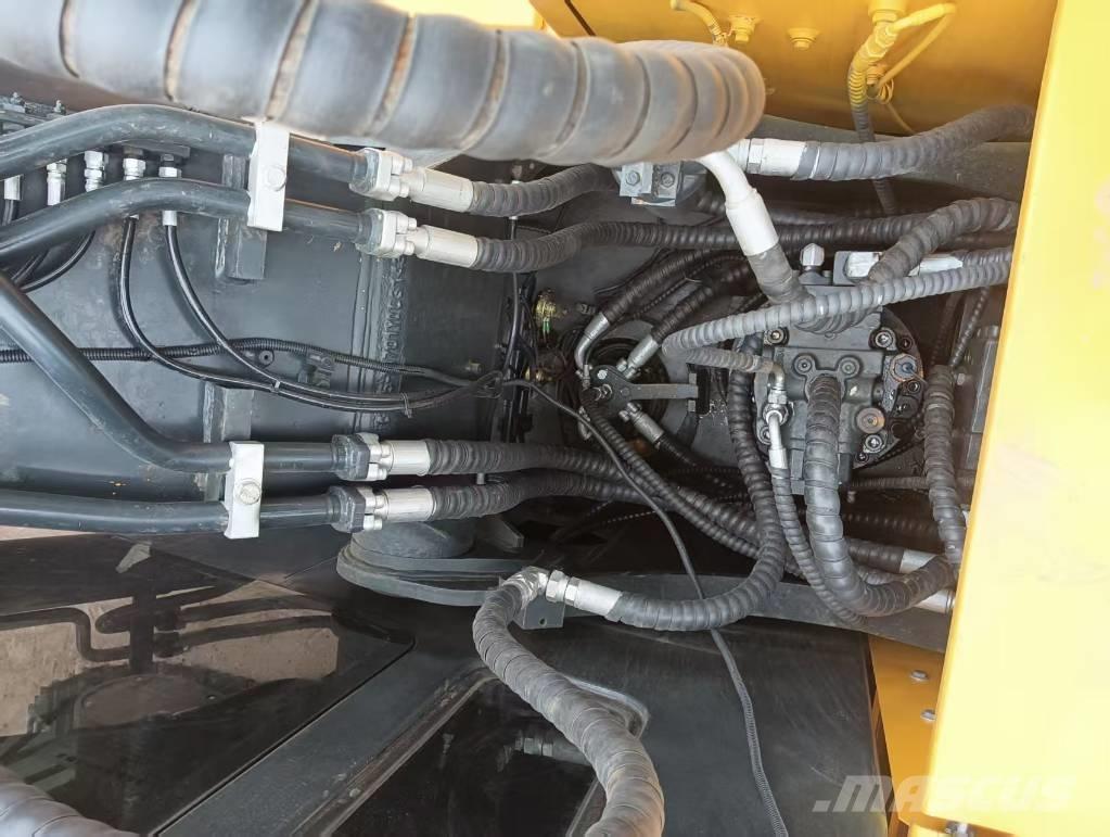 Hyundai 220 LC-9S Escavatori cingolati