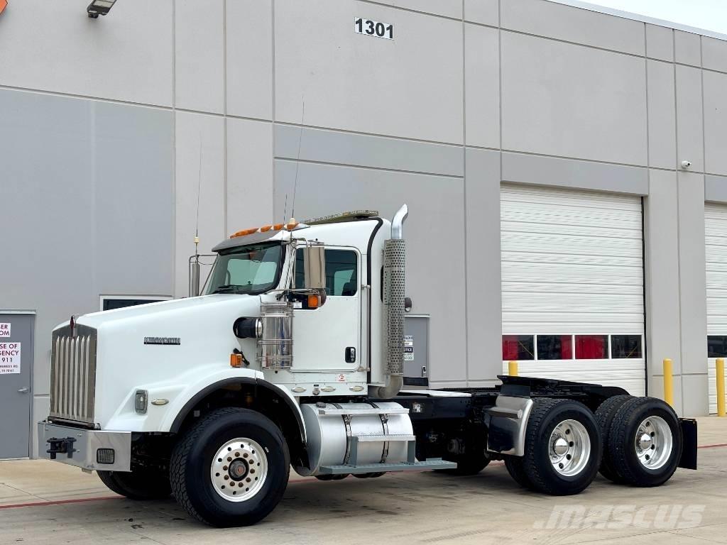 Kenworth T800 Motrici e Trattori Stradali