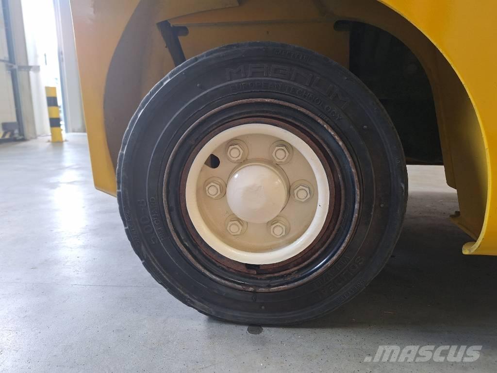 Yale GDP 16 VX Carrelli elevatori GPL