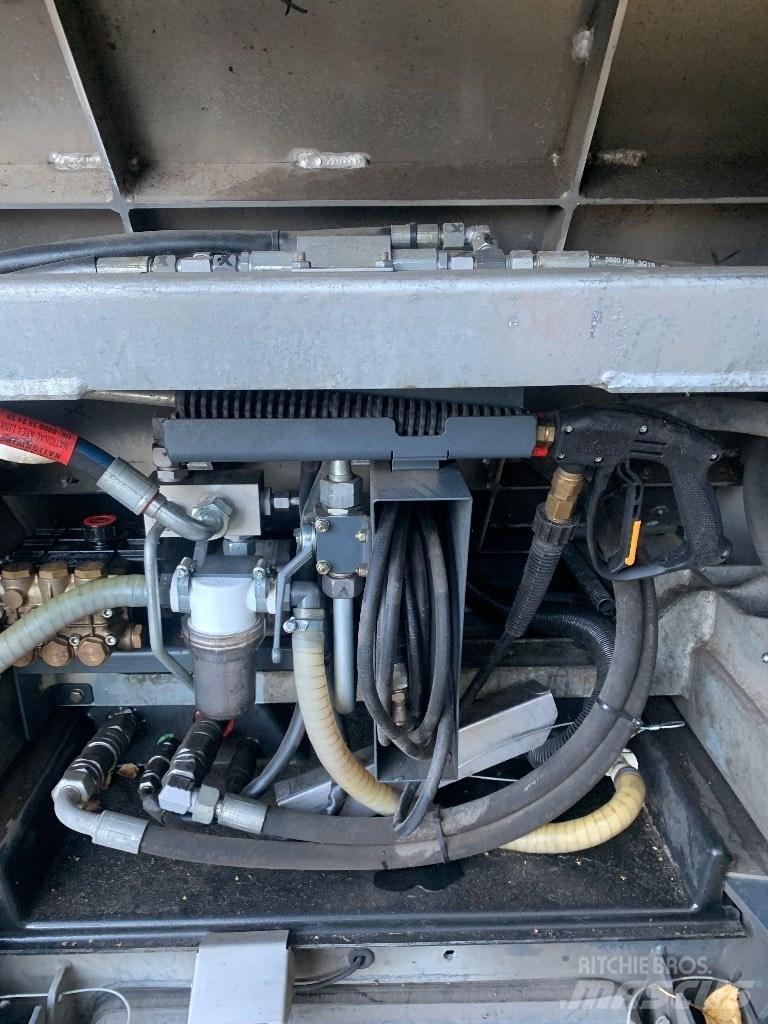 Hako 1600 1600 Utility porta attrezzi