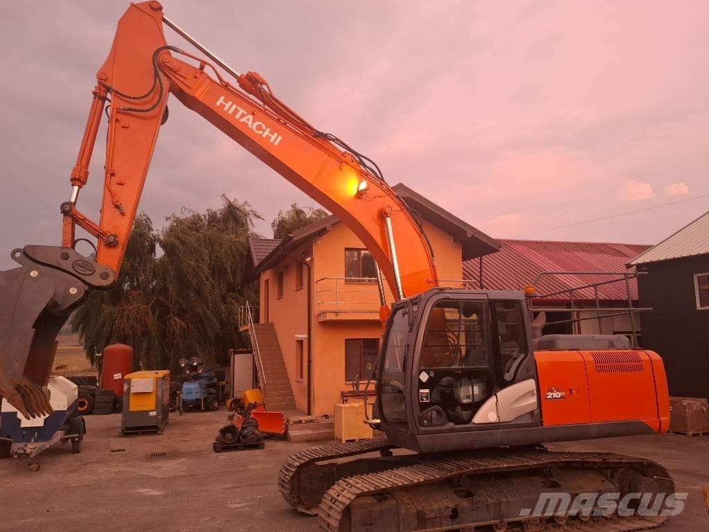 Hitachi 210LC Escavatori cingolati