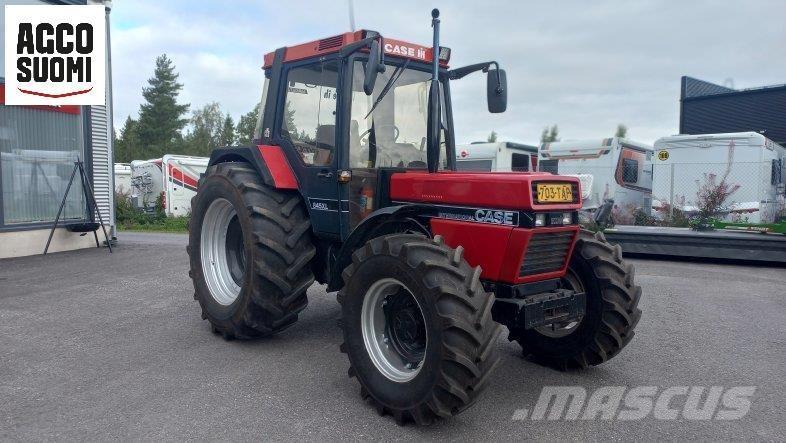 Case IH 845 XL Trattori