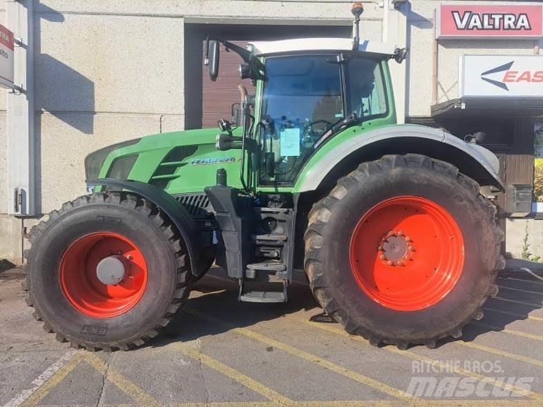 Fendt 826 PROFI+ Trattori