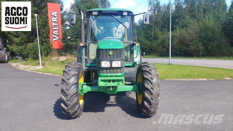 John Deere 6220 SE Trattori