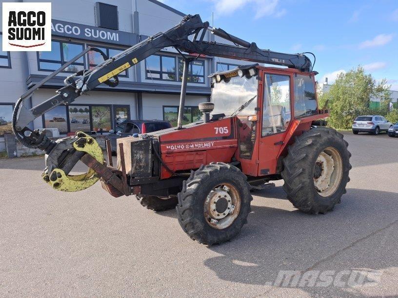 Valmet 705 Trattori