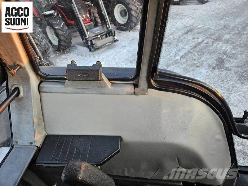 Valmet 8100 Trattori