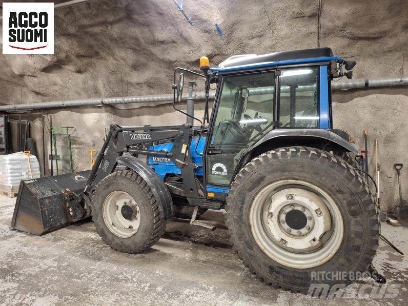 Valtra 700 Trattori