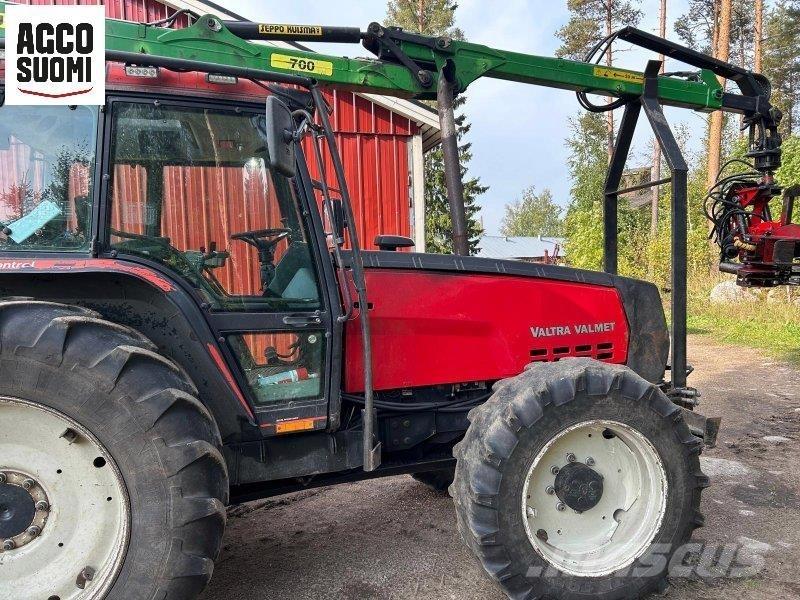 Valtra 8400 Trattori