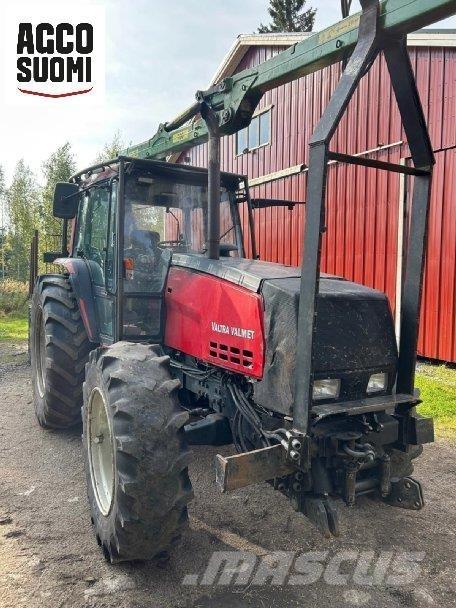 Valtra 8400 Trattori