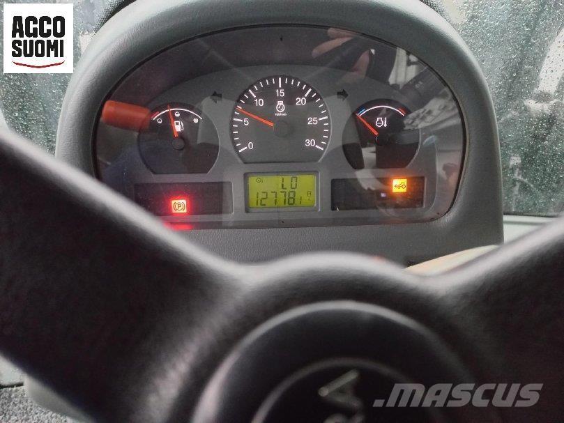 Valtra N141 H Trattori