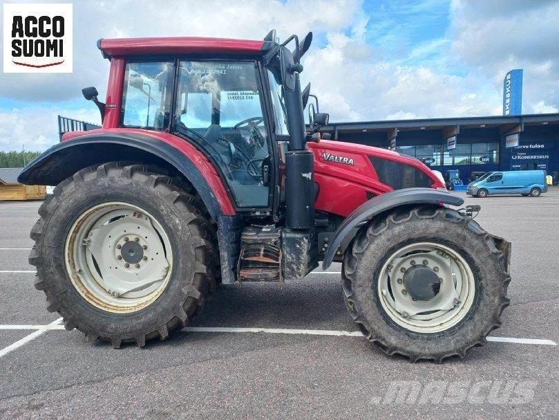 Valtra N163 DIRECT Trattori