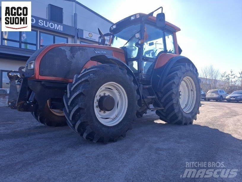 Valtra T150 Trattori