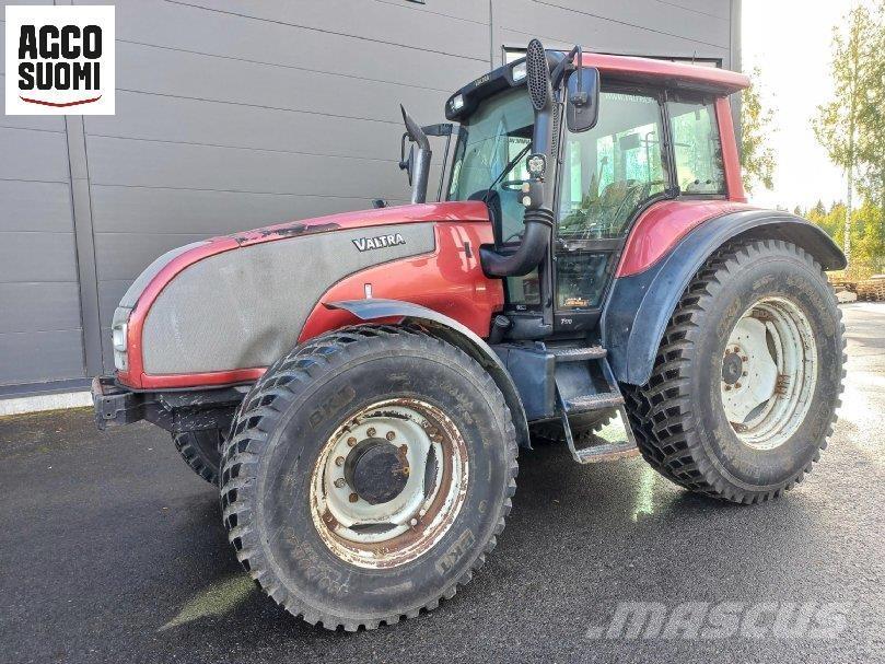 Valtra T170 Trattori