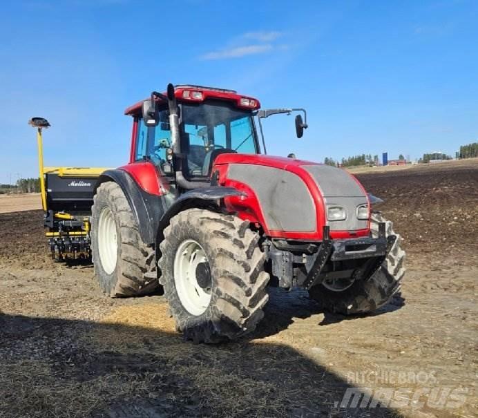 Valtra T180 Trattori