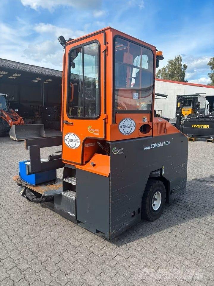 Combilift C4000 E Carico laterale