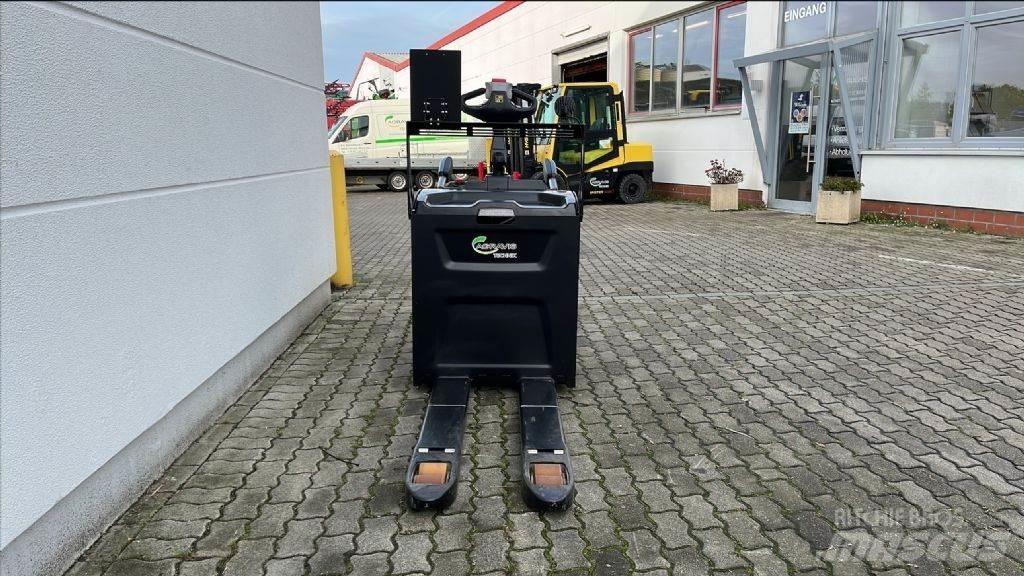 Hyster P 2.0 S Transpallet manuale