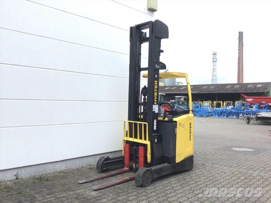 Hyster R 1.6 Carrello retrattile